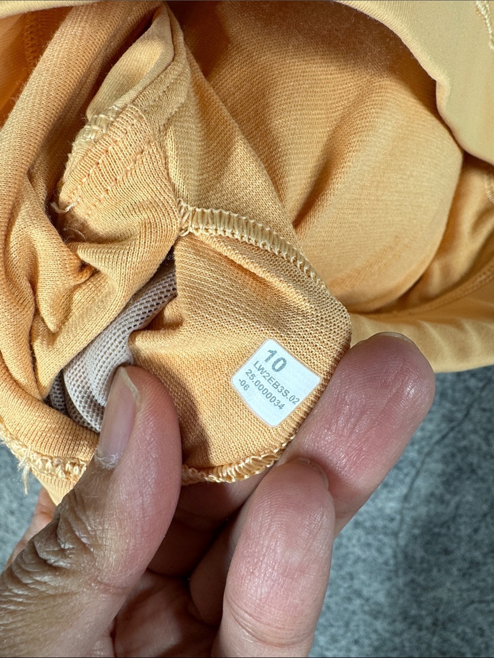Lululemon Energy Bra Peach Size 10 Strappy Back Yoga Athleisure Activewear - Picture 7 of 11